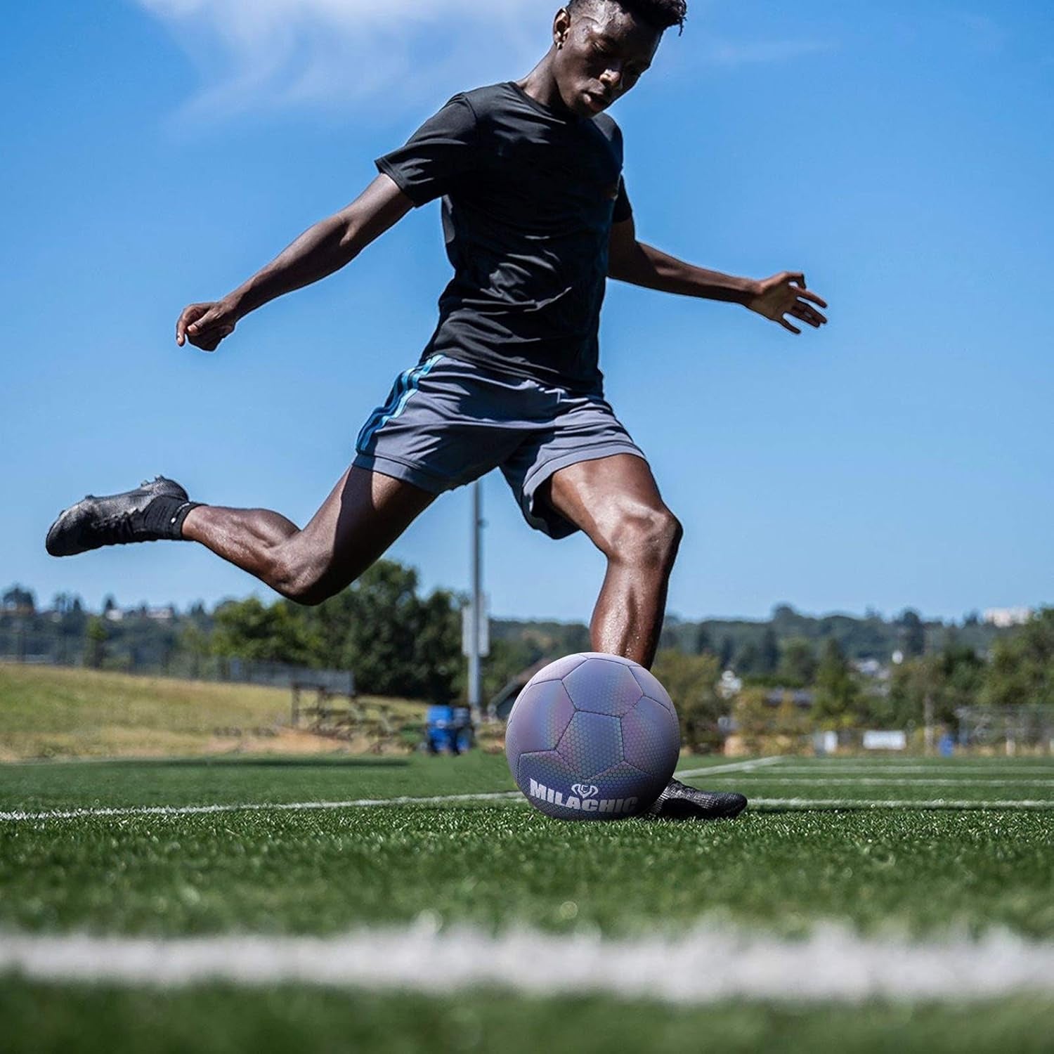 Soccer Ball Size 5, Holographic Reflective Glowing Soccer Ball with Pump, Soccer Ball Gifts for Men, Boys & Girls Indoor-Outdoor Use